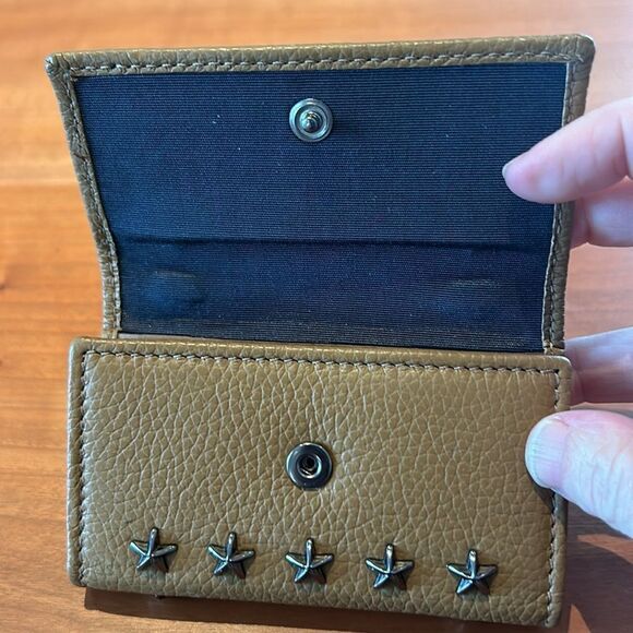 Jimmy Choo Neptune Star Studs Key Case Holder in Brown Leather - Picture 5 of 10